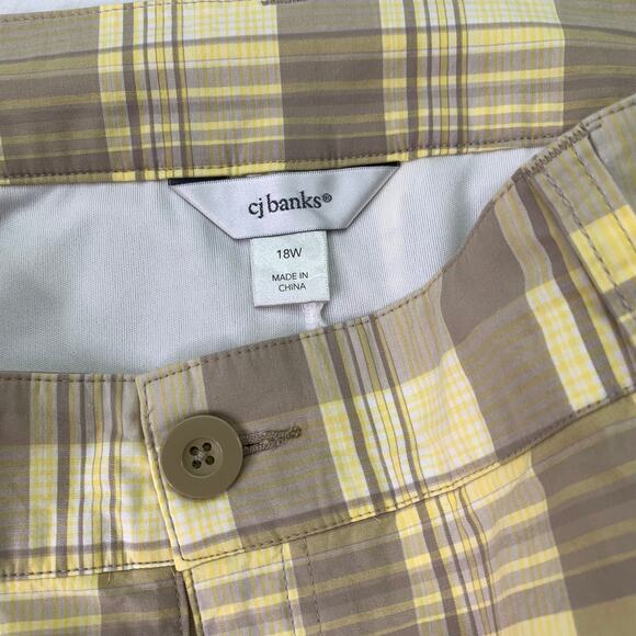 CJ Banks Womens 18W Plus Size Yellow Gold Brown Plaid Skort with Shorts - Picture 6 of 8